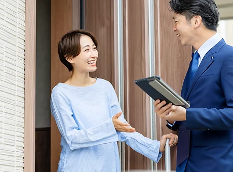 ご予約日に訪問（安心の玄関先査定も対応）