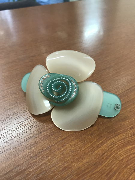 アレクサンドルドゥパリ バレッタ カメリア グリーン