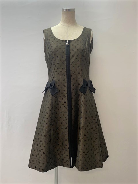ワンピース 2018年 Monogram Jumper Skirt 811505 ブラック