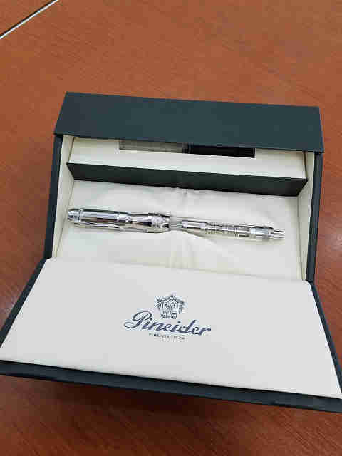 万年筆  ミステリーフィラー デモンストレーター 14KT F シルバー