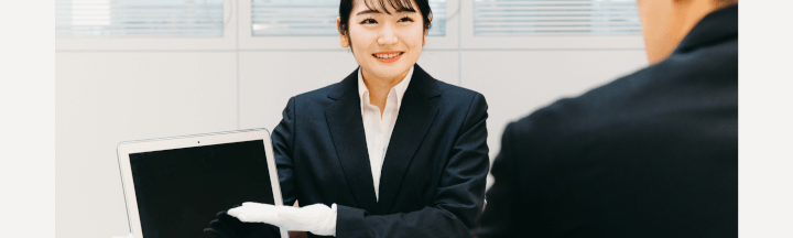 買取査定：プロの鑑定士がチェック