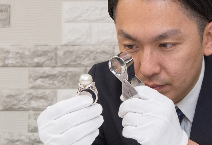 真珠(パール)の知識が豊富な査定スタッフ