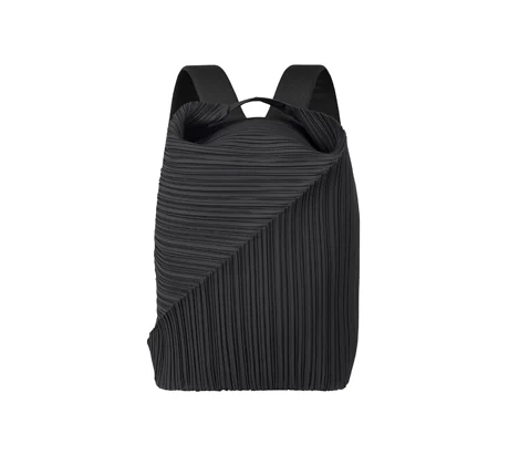 プリーツプリーズイッセイミヤケ バックパック DIAGONAL PLEATS