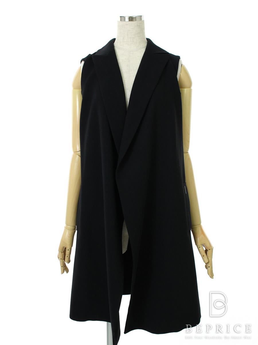 フォクシーブティック コート ジレ Gilet Saint-Honore 34464買取参考価格 | 山形県山形市