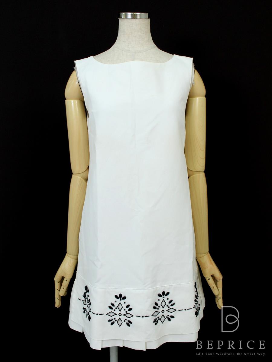 フォクシーブティック ワンピース アラベスク 32102買取実績 | 東京都渋谷区