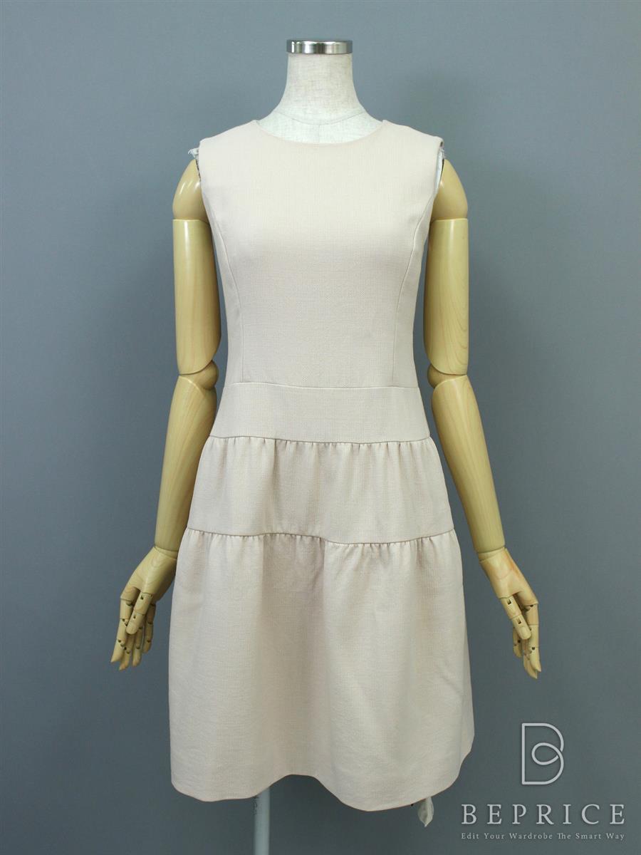 フォクシーブティック ワンピース ノースリーブ Tiered 34920買取実績 | 東京都中央区