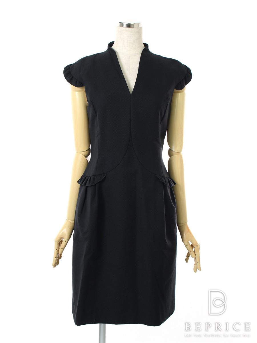 フォクシーブティック ワンピース Popping Frill Dress 34499買取実績 | 栃木県宇都宮市