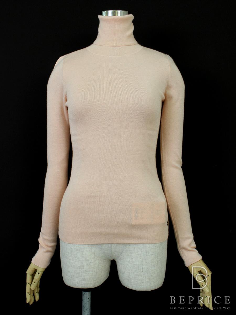 フォクシーブティック ニット 2013年 トップス ニット シルクカシミヤタートルセーター 31335 ピンク買取実績 | 京都市右京区