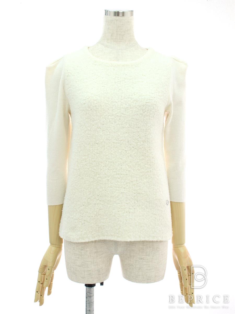 フォクシーブティック ニット 2015年 トップス Sweater セーター 長袖 34510 アイボリー買取参考価格 | 東京都世田谷区