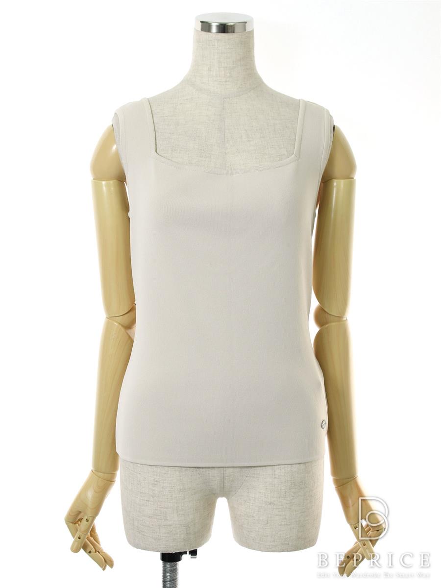 フォクシーブティック ニット セーター トップス Square Sweater 35804買取実績 | 東京都港区