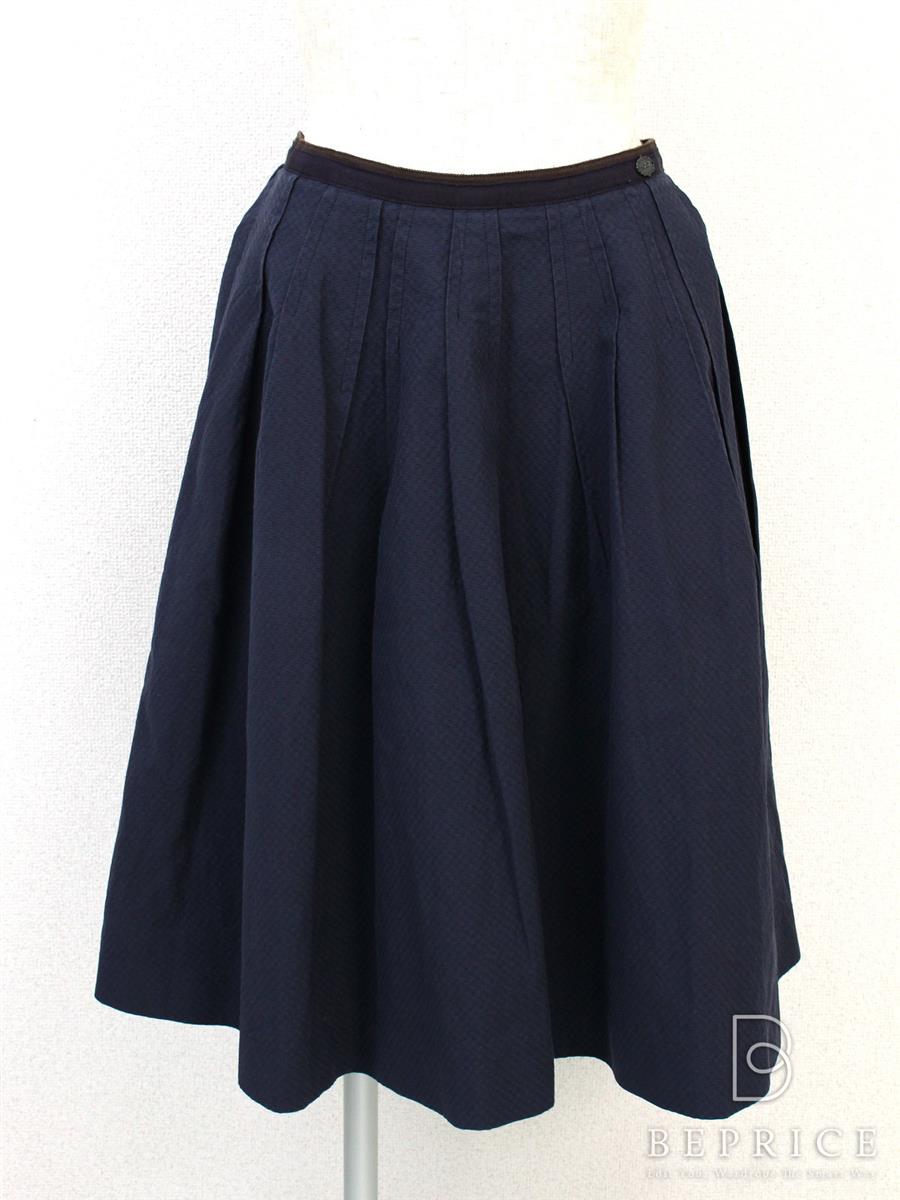 フォクシーブティック スカート Pra Line 35821買取参考価格 | 東京都豊島区