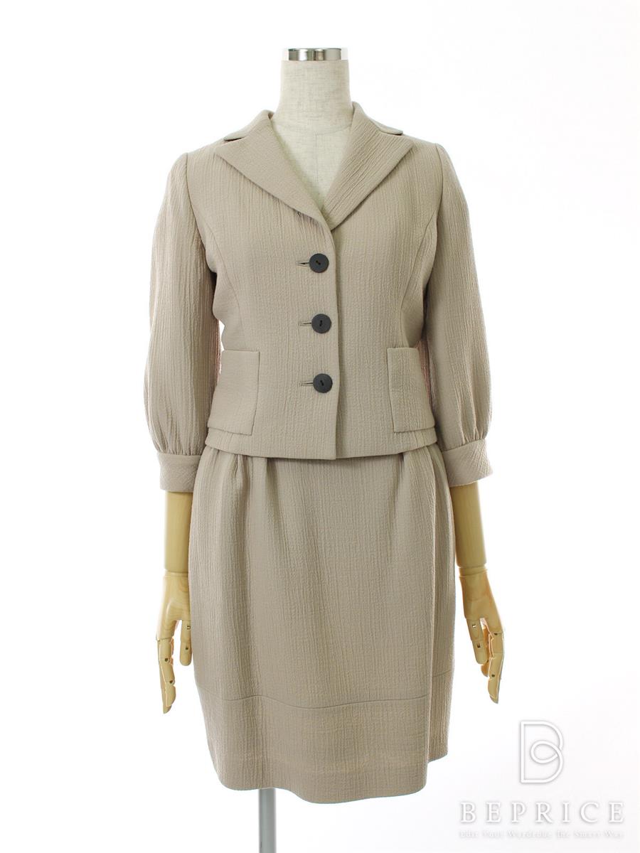 フォクシーブティック スカートスーツ ジャケット 24600買取実績 | 大阪市都島区