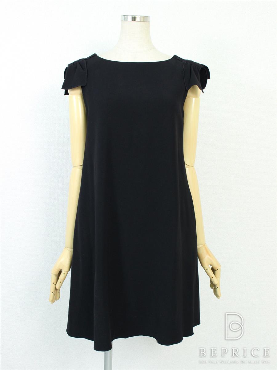 フォクシーニューヨーク 2013年 ワンピース パピヨンリボン 31503 ブラック買取実績 | 大阪市阿倍野区