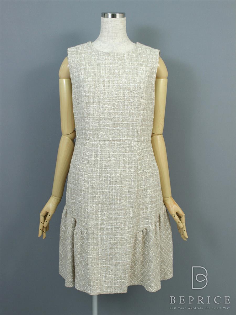 フォクシーニューヨーク 2016年 ワンピース Parkett Boucle Fit & Flare Dress 35658 ベージュ買取実績 | 神奈川県藤沢市