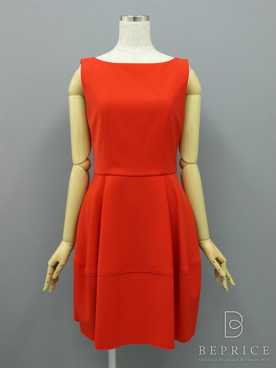 フォクシーニューヨーク 2014年 ワンピース バロン 32796 レッド買取実績 | 兵庫県芦屋市