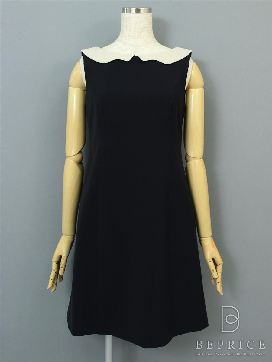 フォクシーニューヨーク 2012年 ワンピース ボックス 30889 ネイビー買取実績 | 兵庫県芦屋市