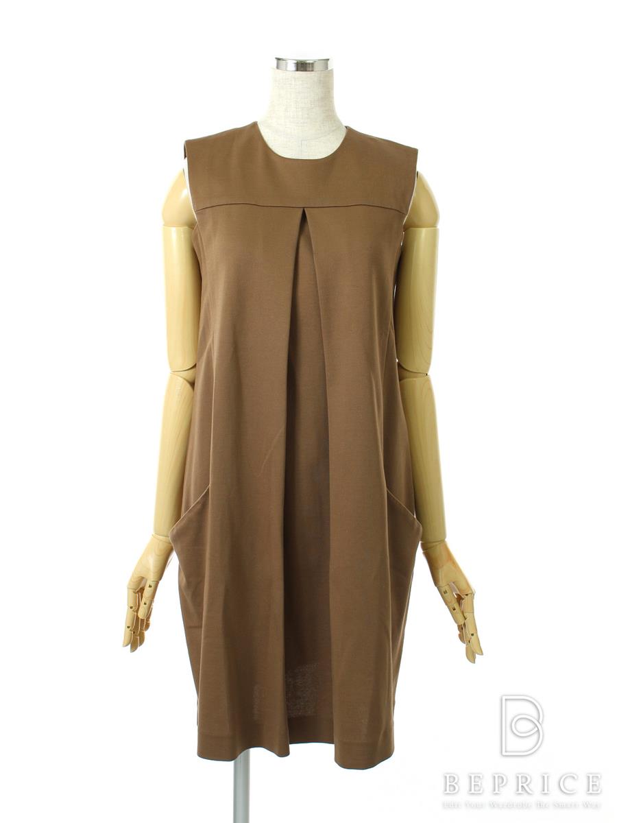 フォクシーニューヨーク ワンピース ノースリ 35268買取実績 | 東京都練馬区