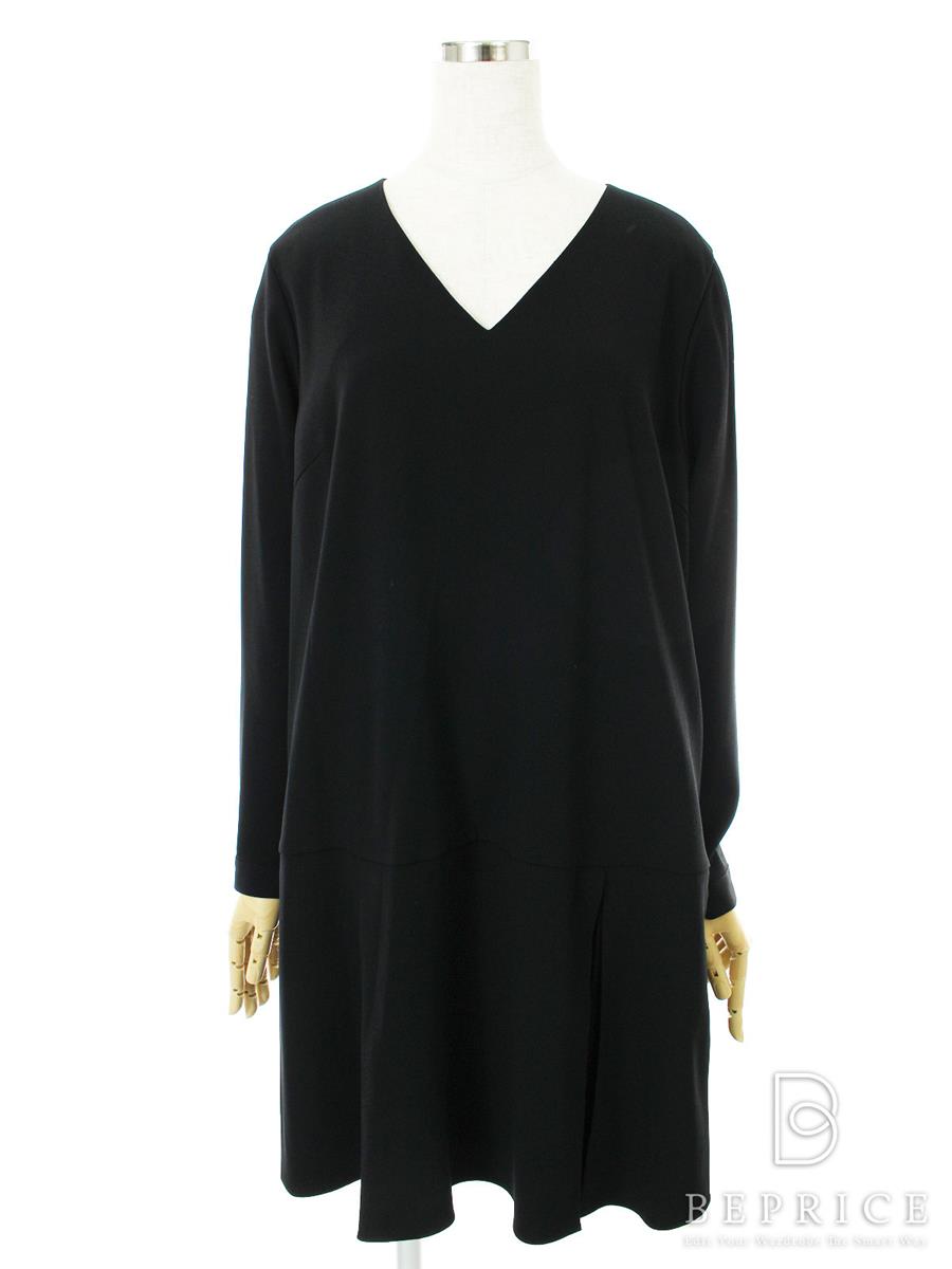 フォクシーニューヨーク ワンピース Dress 37762 37762買取参考価格 | 宮崎県宮崎市