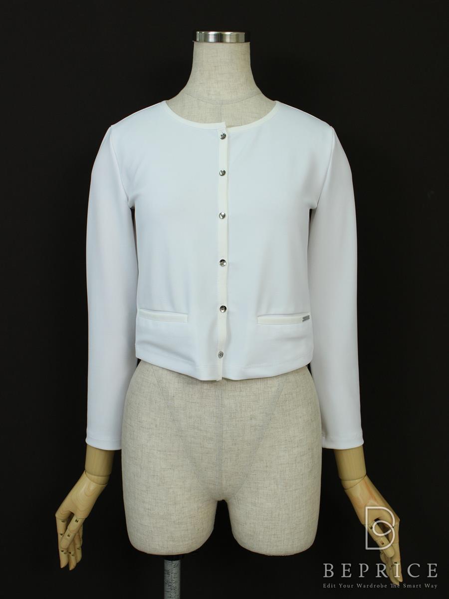 フォクシーニューヨーク 2015年 カーディガン 長袖 Flannel 34258 ホワイト買取実績 | 東京都立川市