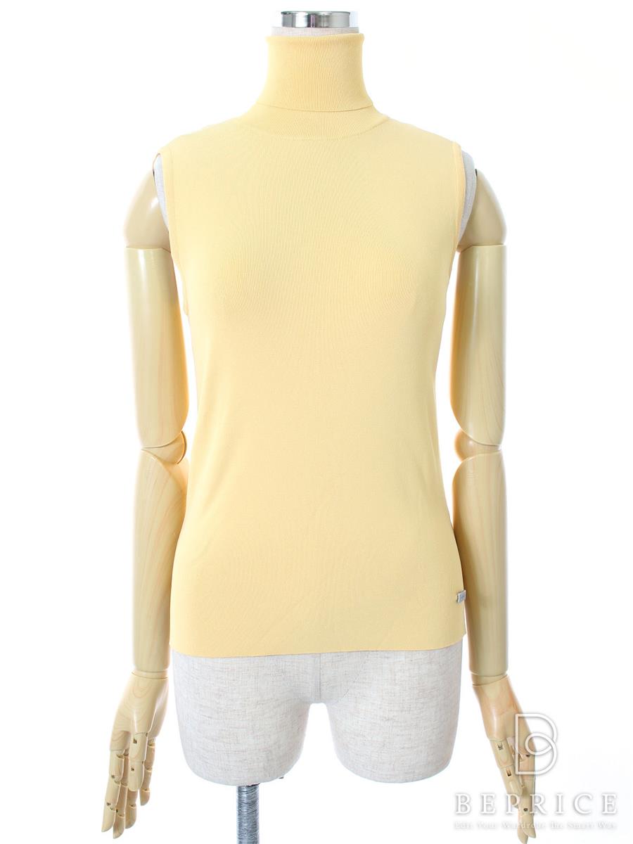 フォクシーニューヨーク Tシャツ カットソー トップス 着やせタンク 32863買取参考価格 | 神奈川県鎌倉市