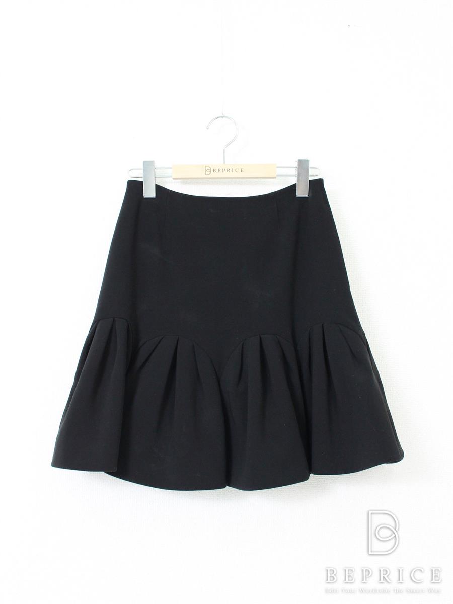 フォクシーニューヨーク 2013年 スカート リリーオブバレー 31497 ブラック買取実績 | 東京都練馬区