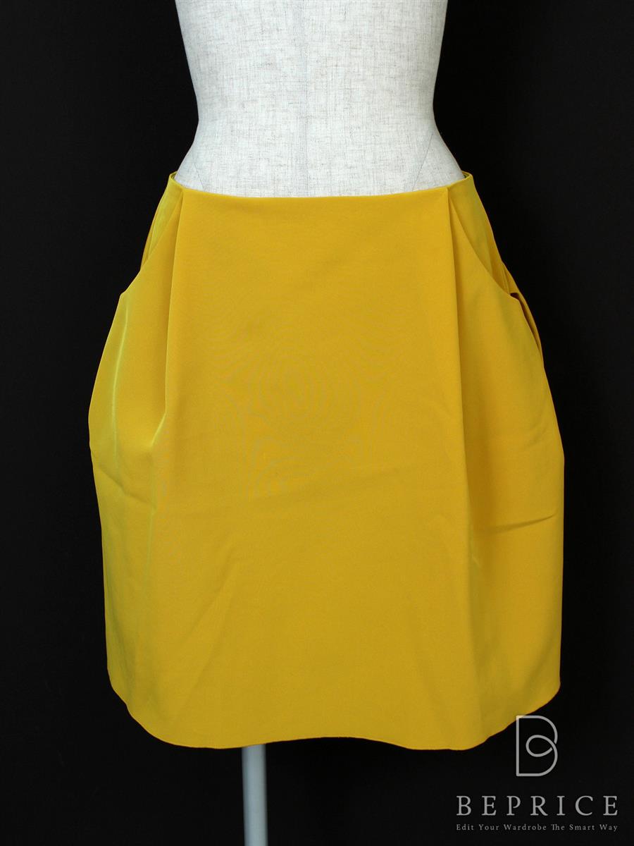 フォクシーニューヨーク 2013年 スカート イリプスフレアー 32461 イエロー買取実績 | 埼玉県川口市