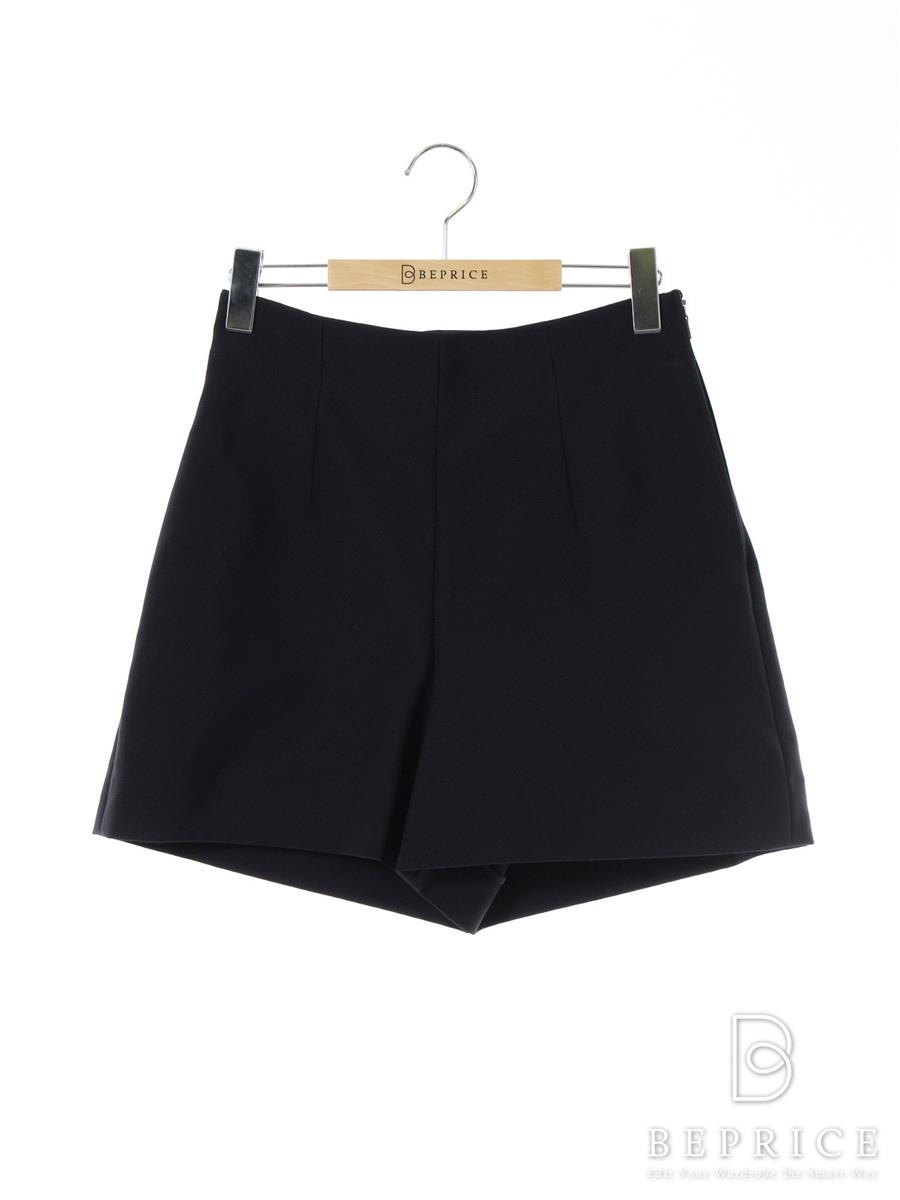 デイジーリンforフォクシー パンツ ショートパンツ Washable Bay Pants 36277買取実績 | 大阪市阿倍野区