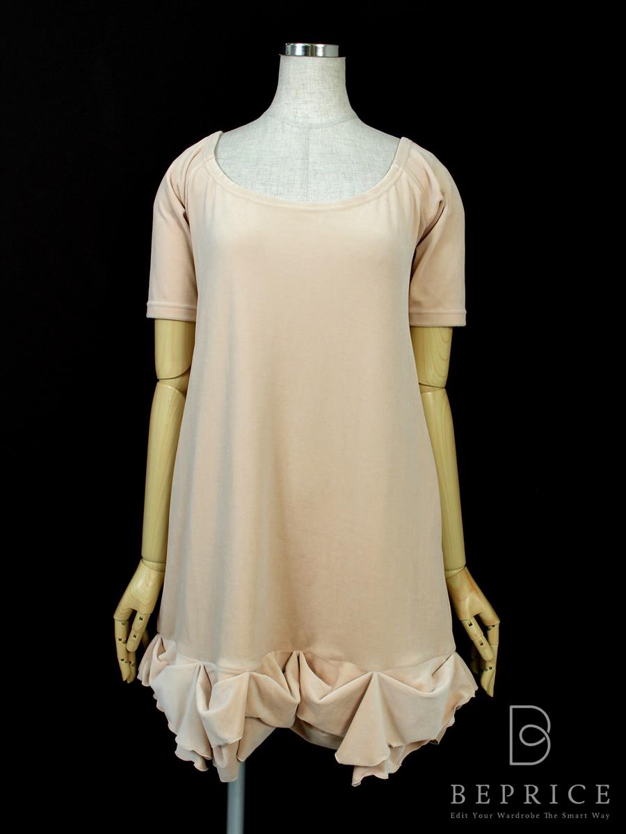 フォクシーニューヨーク 2012年 ワンピース ベロア GIGI 30576 ピンク買取実績 | 北九州市八幡西区