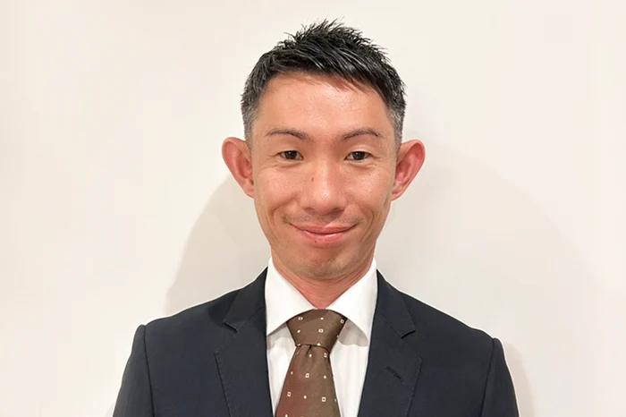 神戸六甲道店のスタッフ紹介2