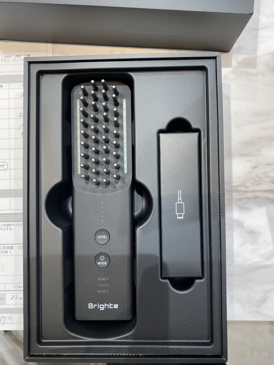 Brighte(ブライト) 美顔器 ELEKI BRUSH + BRT-FSB180買取参考価格 | 大阪市東淀川区