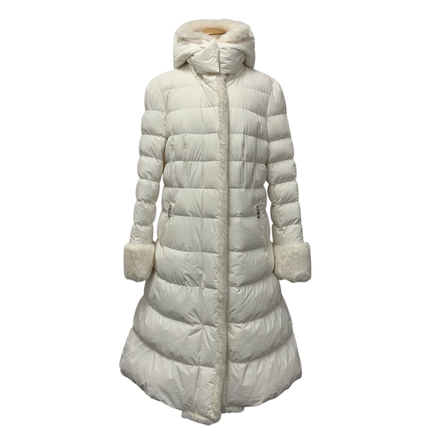 エムズグレイシー リバーシブルダウンコート 219606 フェイクファー買取実績 | 北海道