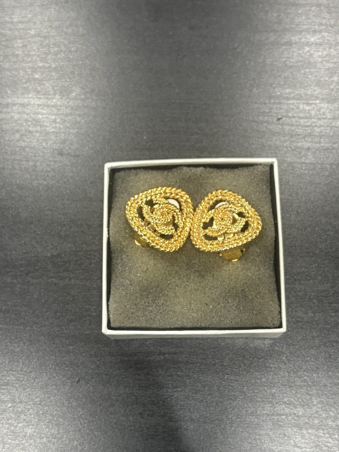 CHANEL（シャネル）　ビンテージ　イヤリング買取参考価格 | 大阪府守口市