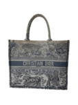 クリスチャンディオールブックトート ラージ  トートバッグ トワルドゥジュイエンブロイダリーの参考買取価格