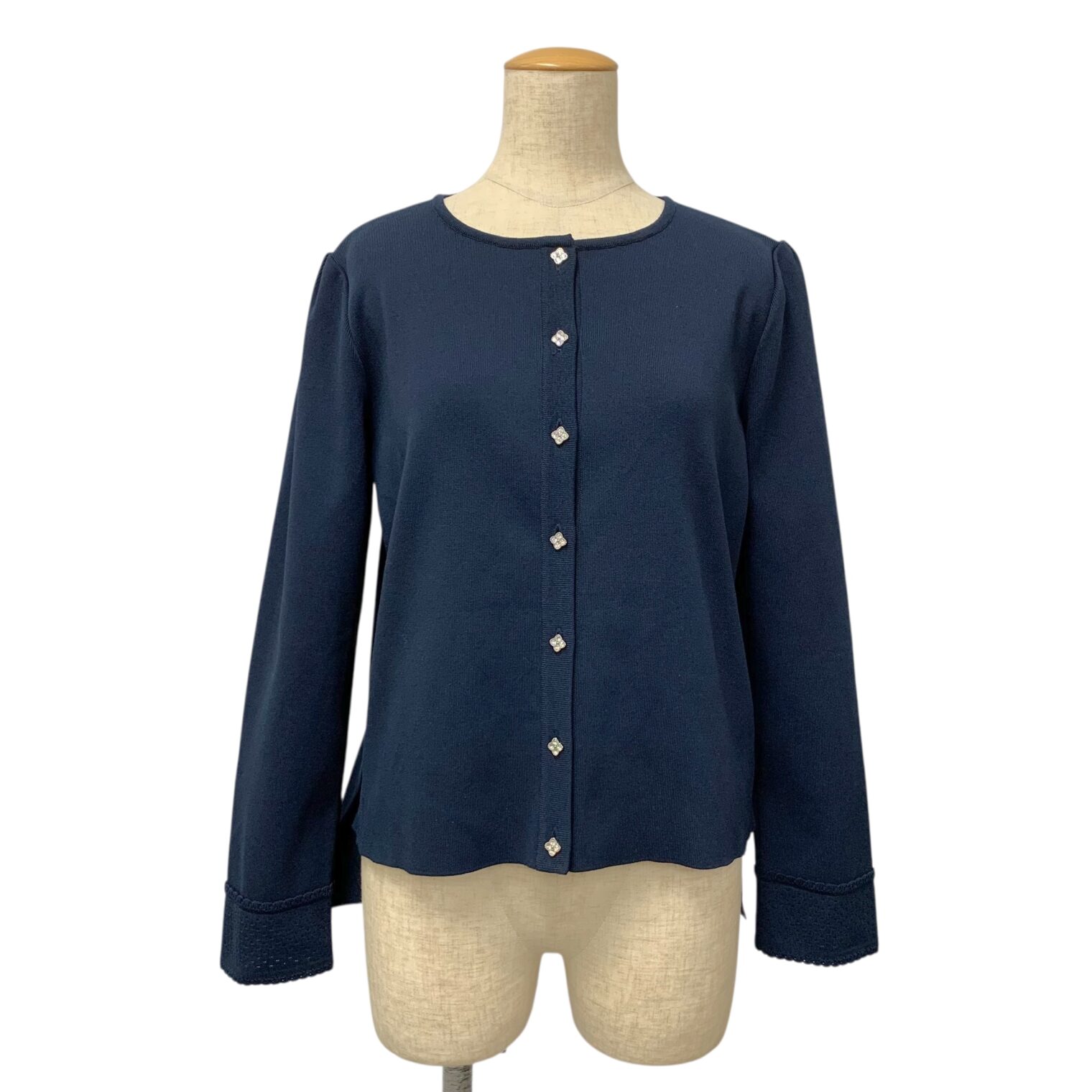 ルネ カーディガン 5412050 ラインストーンボタン買取実績 | 東京都練馬区