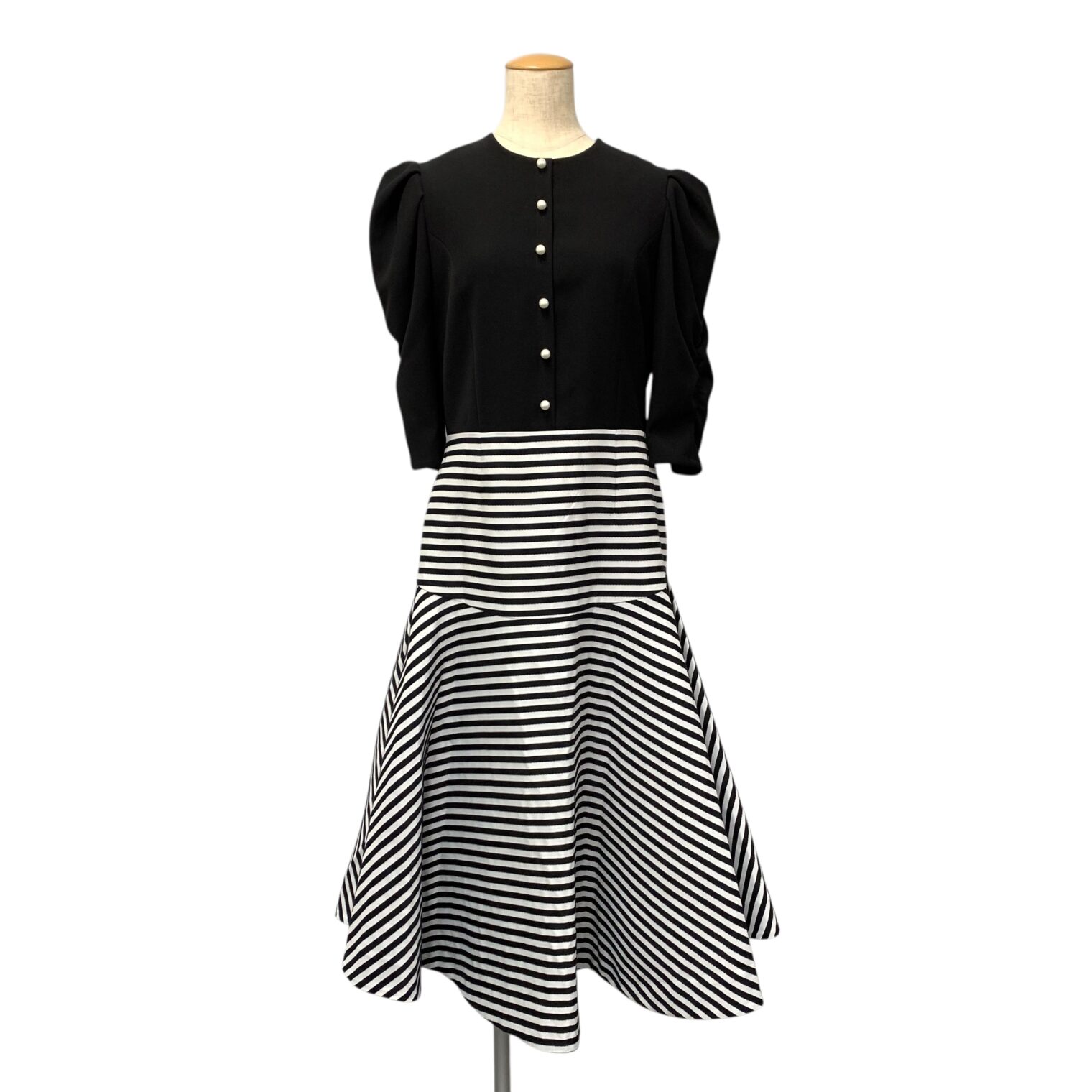 ボーダーズアットバルコニー ワンピース MERMAID DRESS パールボタン買取実績 | 宮崎県都城市