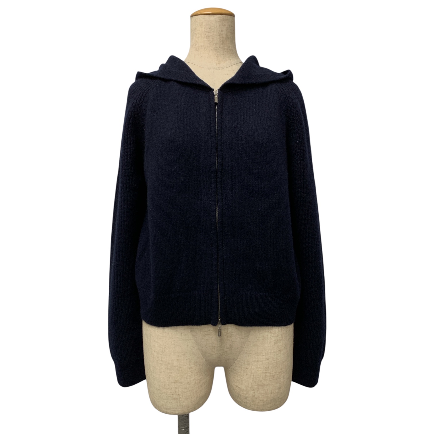 フォクシーブティック 43206 Knit Parka Florence Hoodie買取実績 | 東京都世田谷区