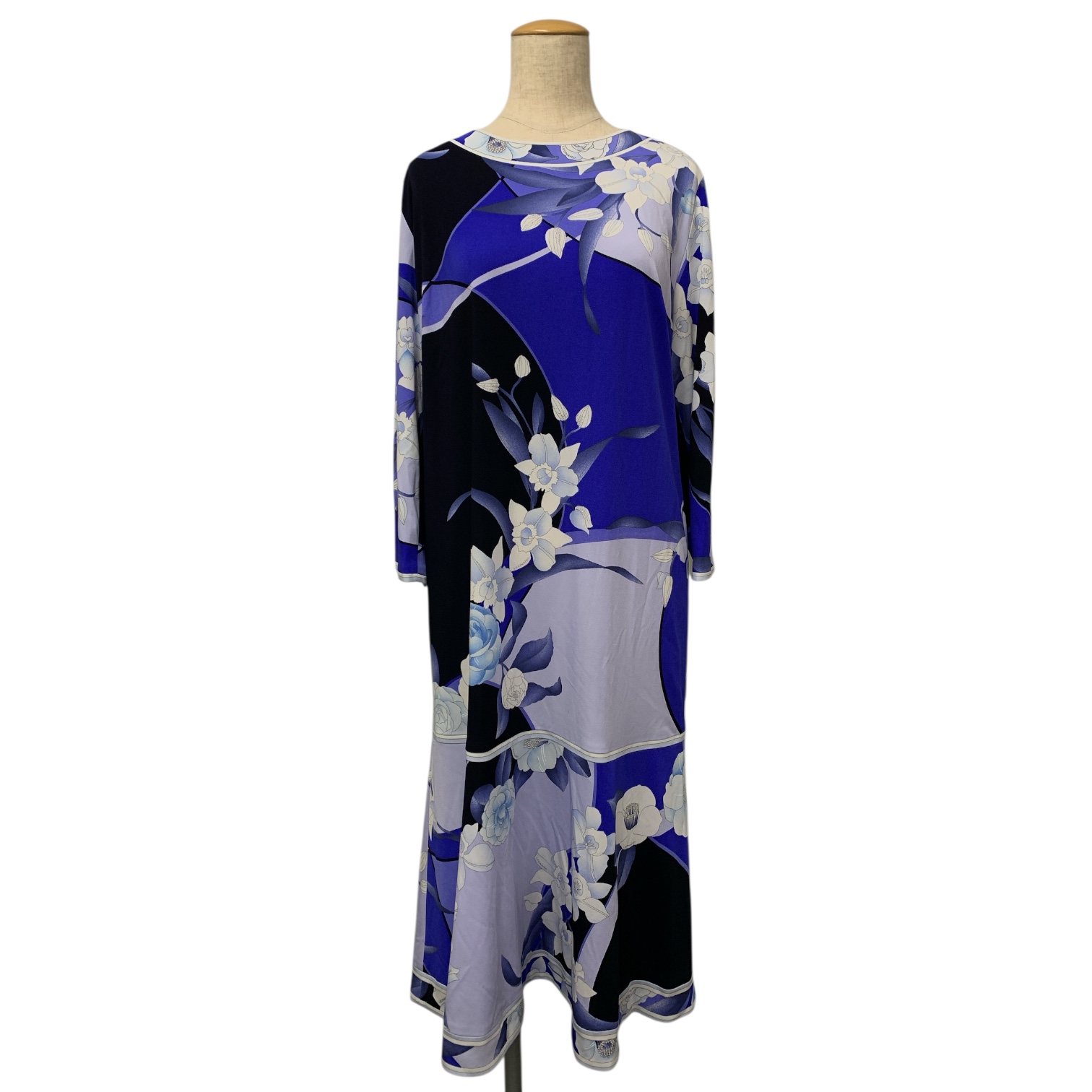 レオナールファッション 0190018 ワンピース カンカン フラワーモチーフ買取実績 | 鹿児島県鹿児島市