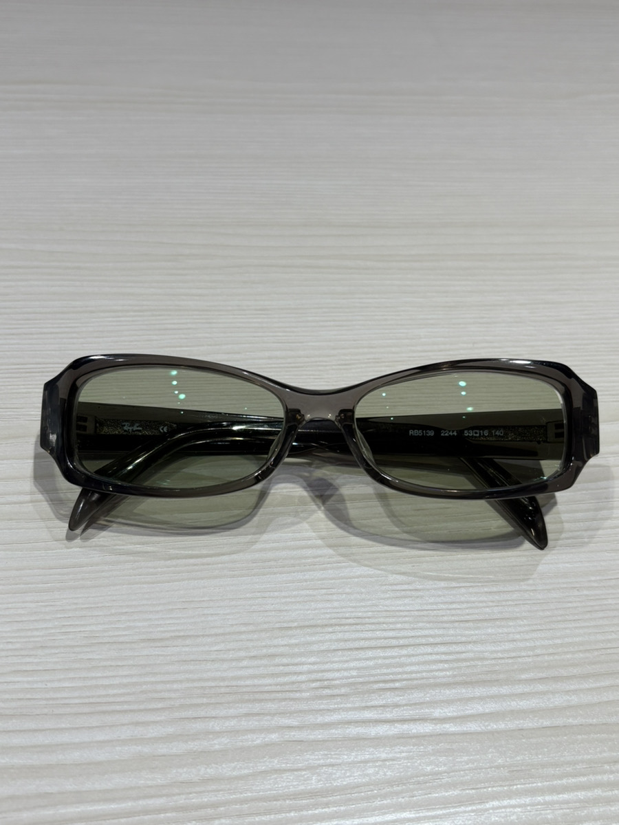 レイバン クリアグレー 度入りメガネ RB5139買取実績 | 札幌市北区