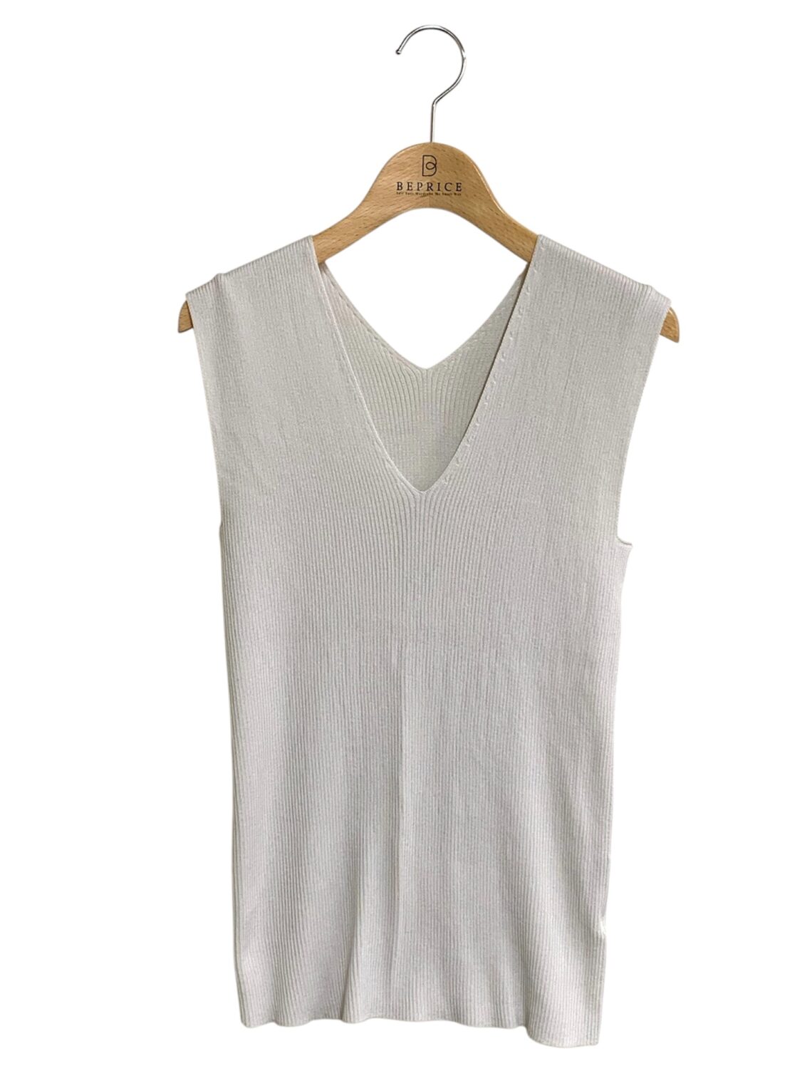 132 5. イッセイミヤケ IL21KN701 トップス 2 グレー Vネック ノースリーブ買取実績 | 神戸市西区