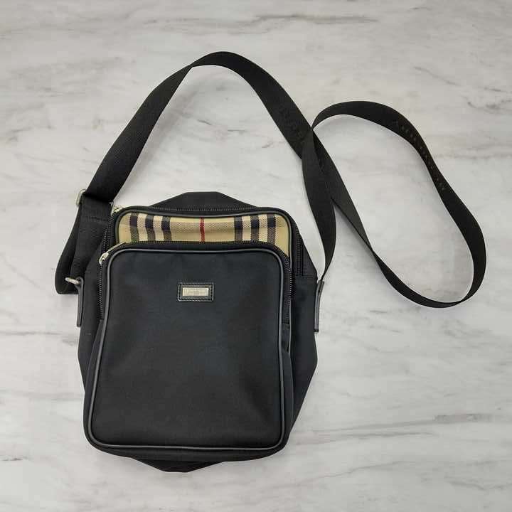 バーバリーブラックレーベル T-02-2 ショルダーバッグ買取実績 | 東京都
