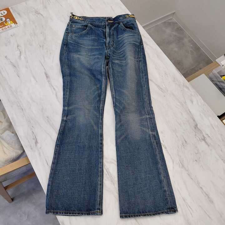 セリーヌ N678 930F 07UW デニムパンツ トリオンフ買取実績 | 大阪府泉佐野市