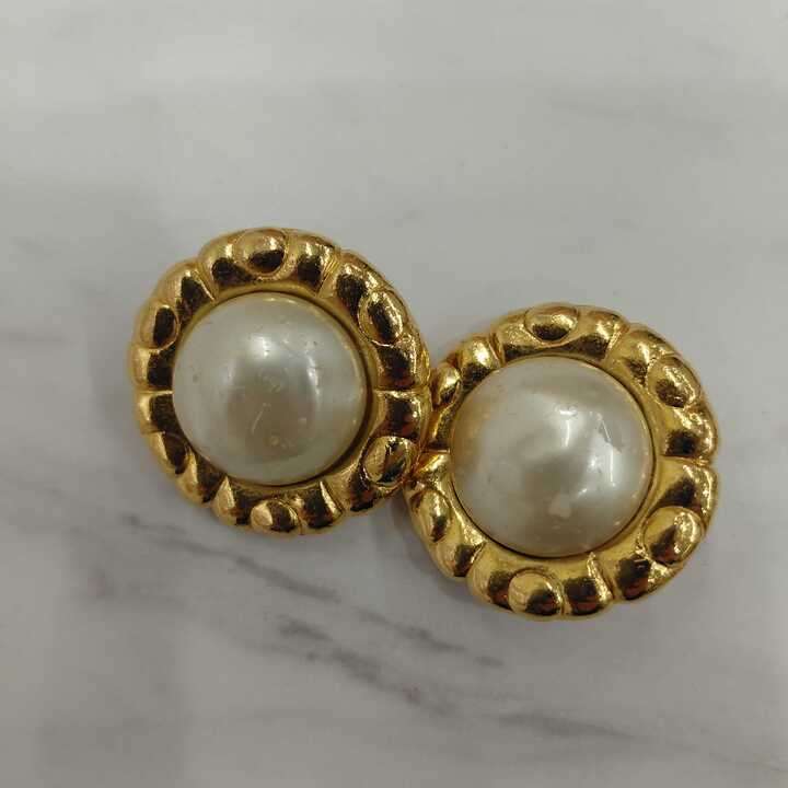 シャネル イヤリング ゴールド ココマーク パール買取実績 | 大阪市住吉区