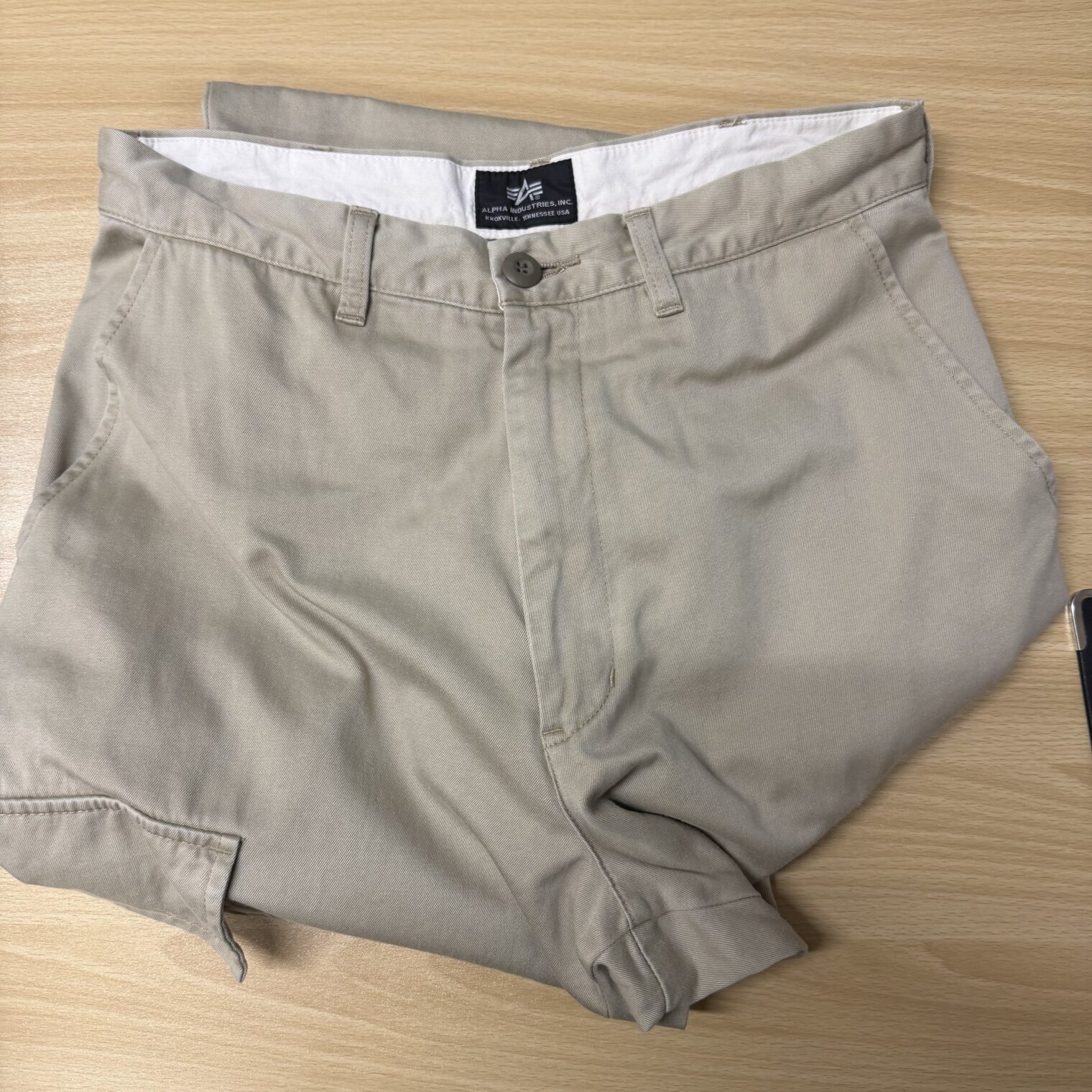 アルファインダストリーズ 長ズボン買取実績 | 青森県八戸市