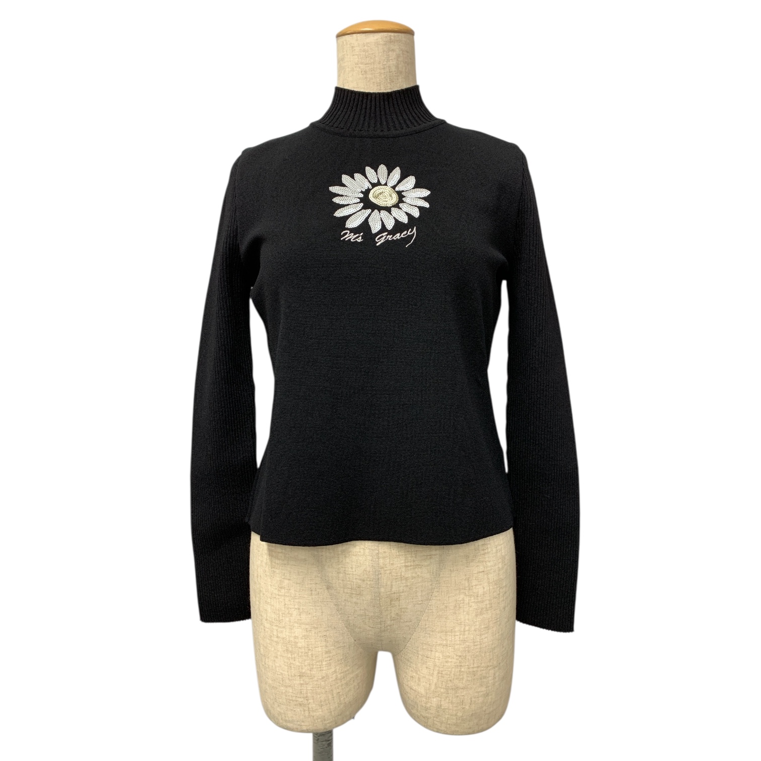 エムズグレイシー 518101 デイジー刺しゅう入りニット買取実績 | 兵庫県芦屋市