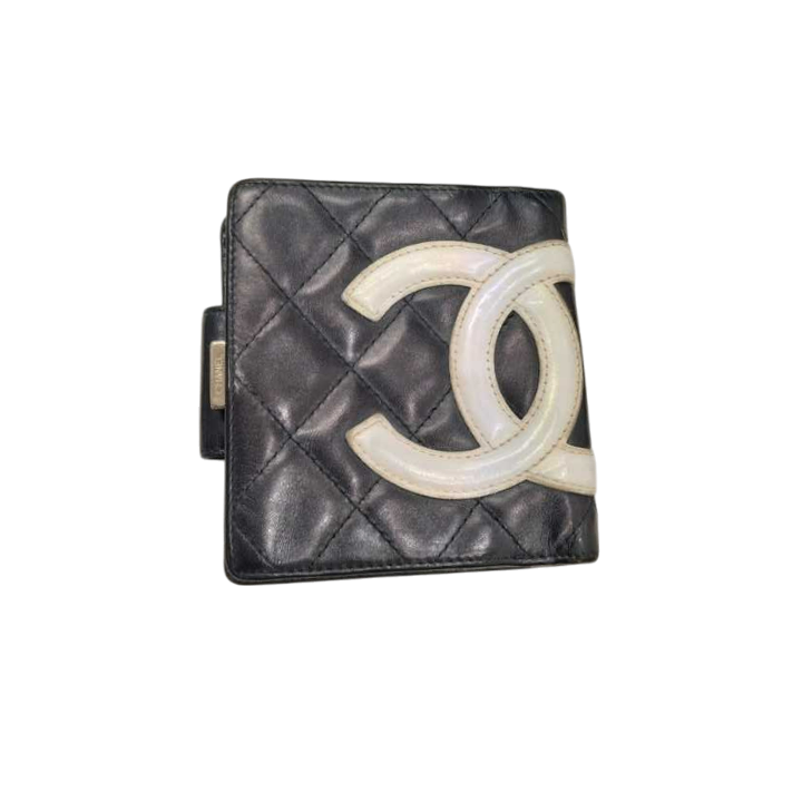 シャネル カンボン 二つ折り財布 ラムスキン買取実績 | 大阪市東成区