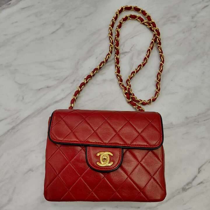 シャネル ショルダーバッグ レッド ミニ ラムスキン マトラッセ買取実績 | 堺市西区