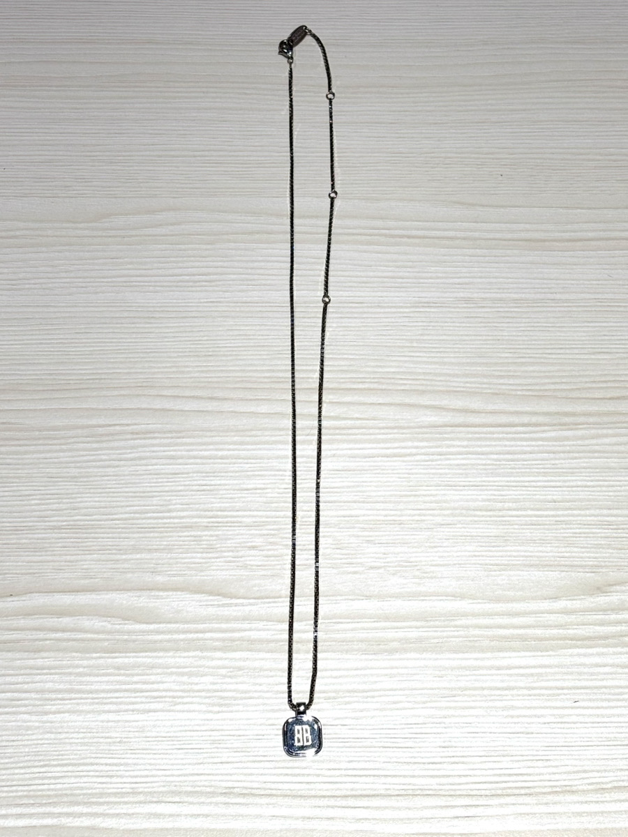 バレンシアガ BBロゴ ナノスリムネックレス買取実績 | 北海道北広島市