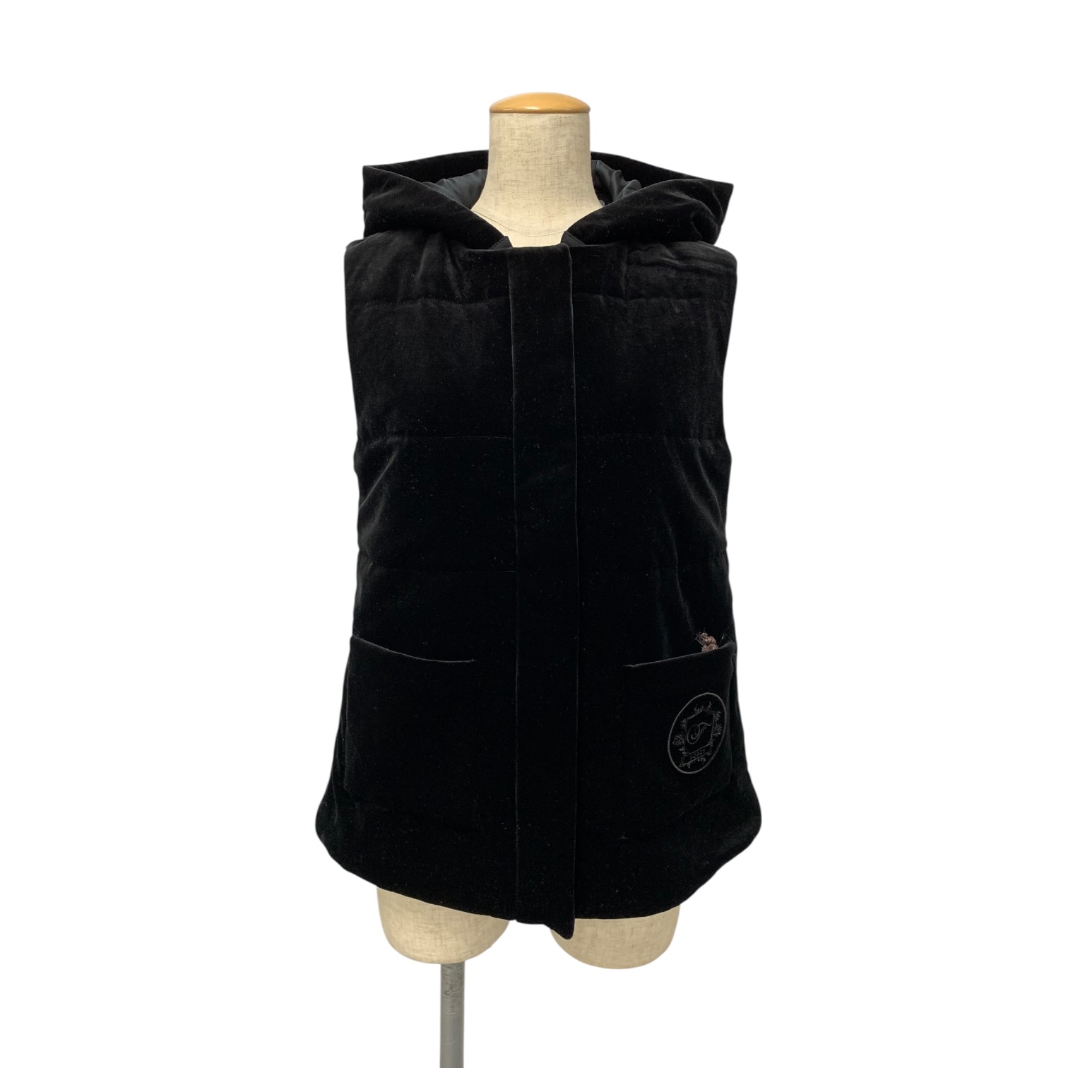 ベロアノワール by フォクシーニューヨーク Vest Broadwey 43016 ベスト買取実績 | 山梨県甲斐市