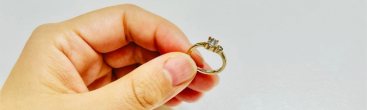 台座の金・プラチナにも価値がある