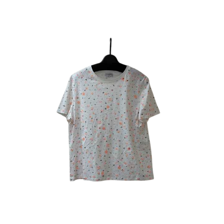 シャネル マルチロゴ 半袖Tシャツ P70442K10055 ホワイト買取実績 | 東京都港区